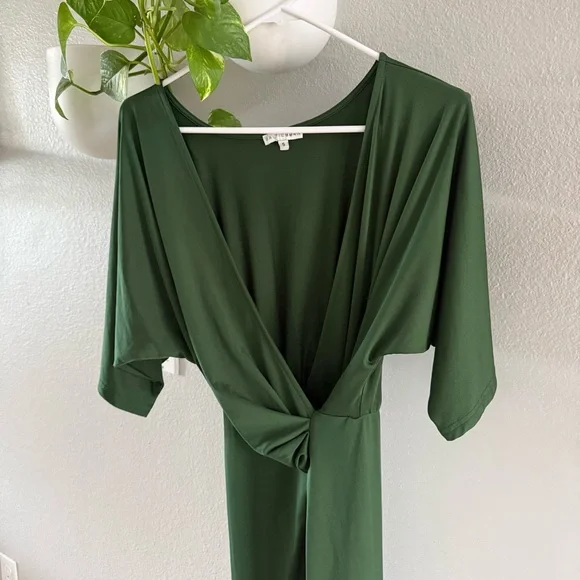 Baltic Born Solana Ruched Dress - Picture 7 of 9